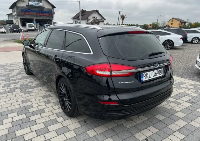 FORD Mondeo Turnier 2.0 Ti-VCT Hybrid Business Edition