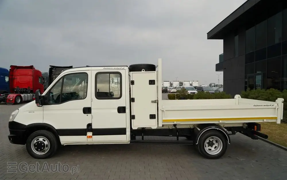 IVECO DAILY 35-130 / WYWROTKA / BRYGADÓWKA - 7 MIEJSC  / BLIŹNIAK / MANUAL / 