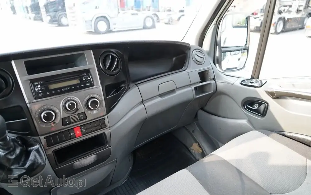 IVECO DAILY 35-130 / WYWROTKA / BRYGADÓWKA - 7 MIEJSC  / BLIŹNIAK / MANUAL / 
