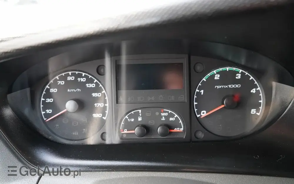 IVECO DAILY 35-130 / WYWROTKA / BRYGADÓWKA - 7 MIEJSC  / BLIŹNIAK / MANUAL / 