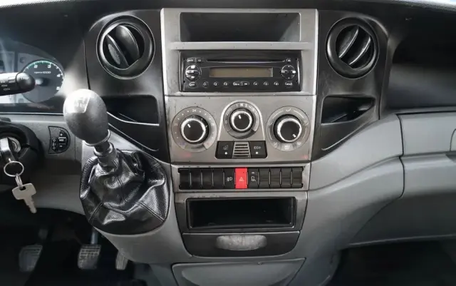 IVECO DAILY 35-130 / WYWROTKA / BRYGADÓWKA - 7 MIEJSC  / BLIŹNIAK / MANUAL / 