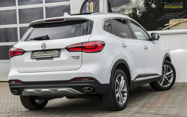 MG EHS 1.5T-GDI PHEV Luxury