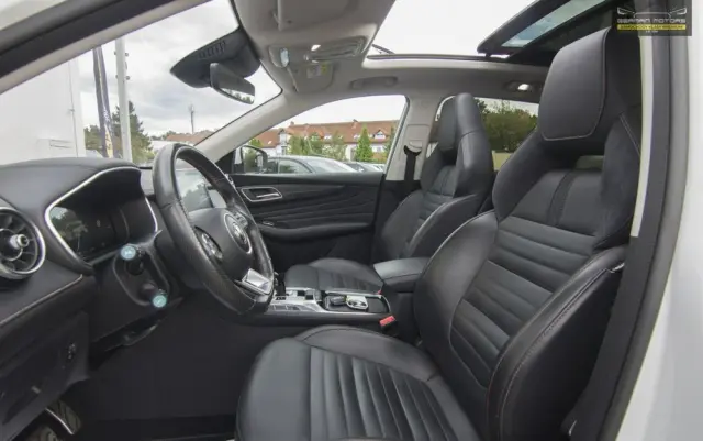 MG EHS 1.5T-GDI PHEV Luxury