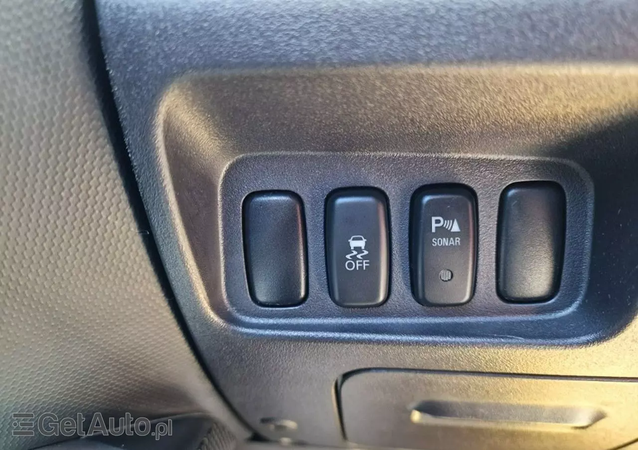 MITSUBISHI Outlander 2.4 Instyle NAVI EU5 CVT
