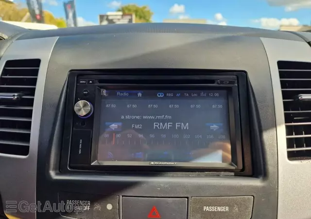 MITSUBISHI Outlander 2.4 Instyle NAVI EU5 CVT