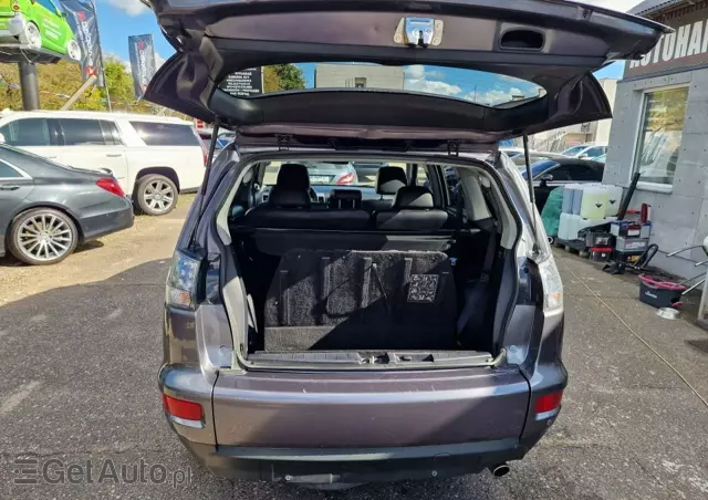 MITSUBISHI Outlander 2.4 Instyle NAVI EU5 CVT