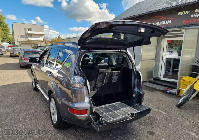 MITSUBISHI Outlander 2.4 Instyle NAVI EU5 CVT