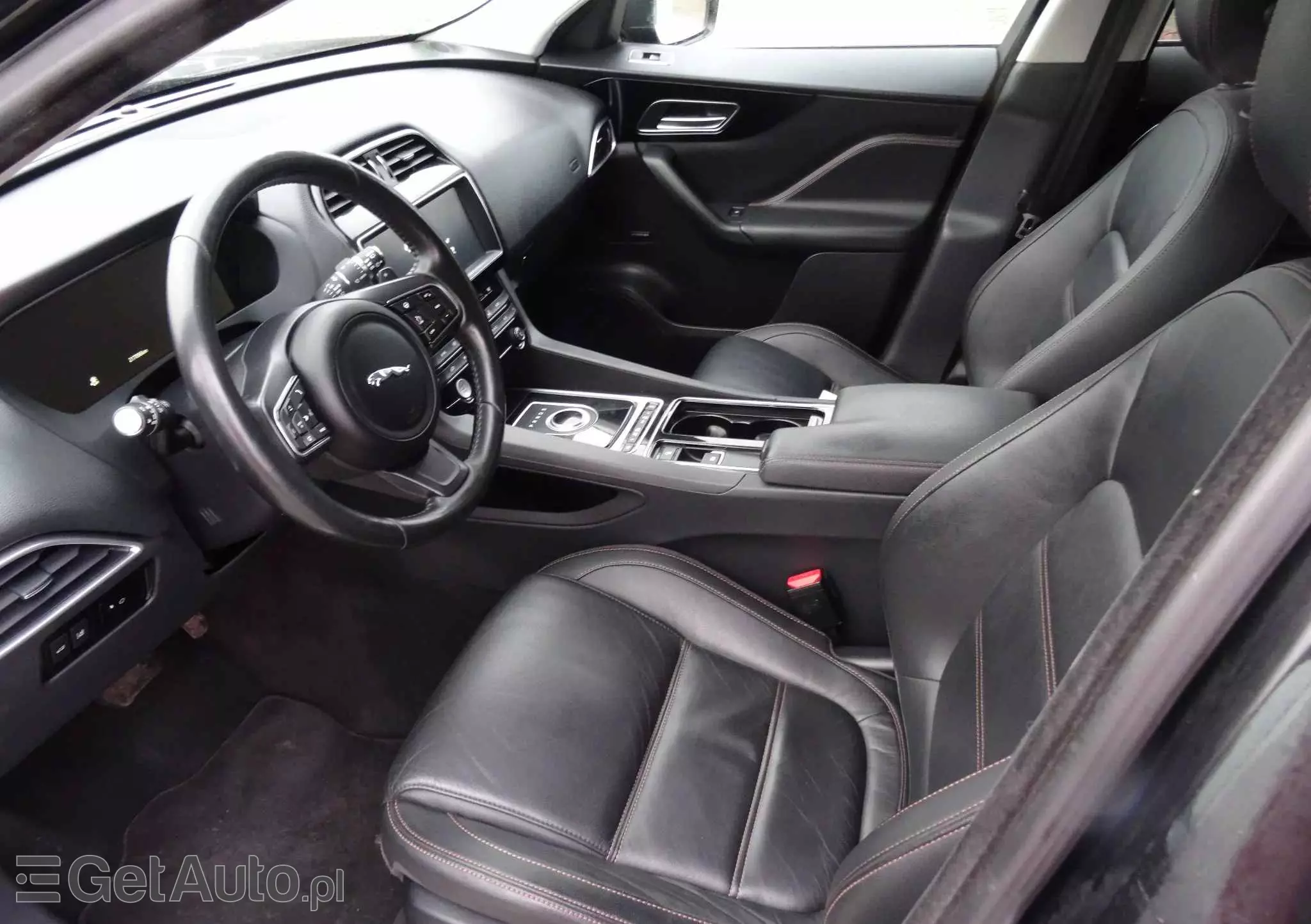 JAGUAR F-Pace 2.0 i4D RWD Prestige