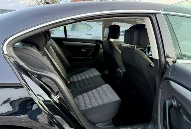 VOLKSWAGEN CC 
