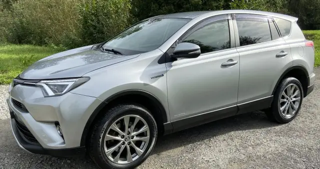 TOYOTA RAV4 2.5 4x2 Hybrid Edition