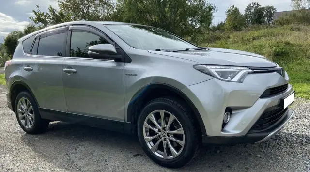 TOYOTA RAV4 2.5 4x2 Hybrid Edition