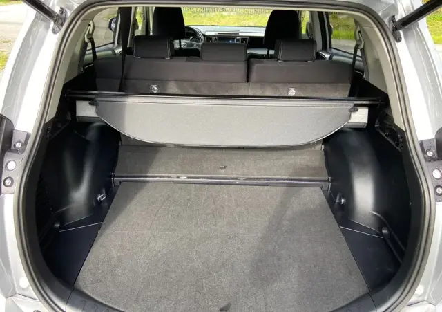 TOYOTA RAV4 2.5 4x2 Hybrid Edition