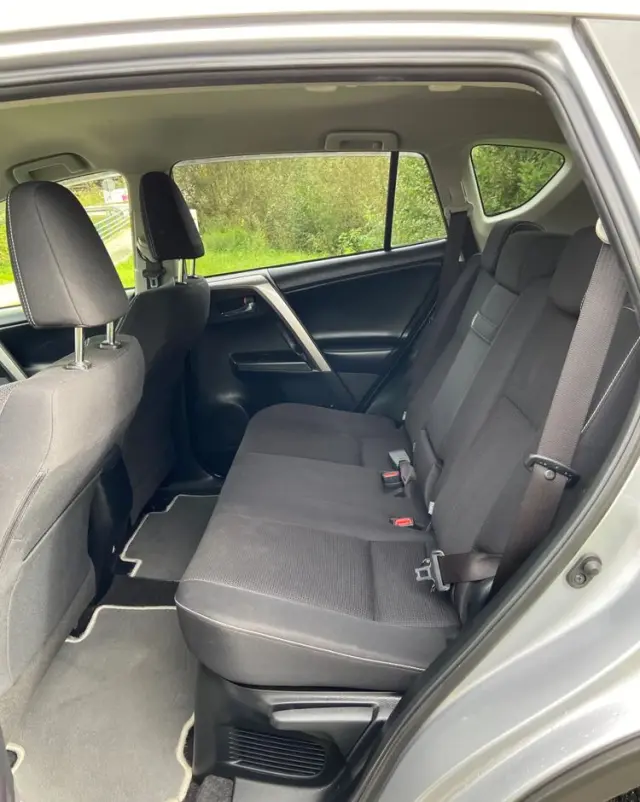 TOYOTA RAV4 2.5 4x2 Hybrid Edition