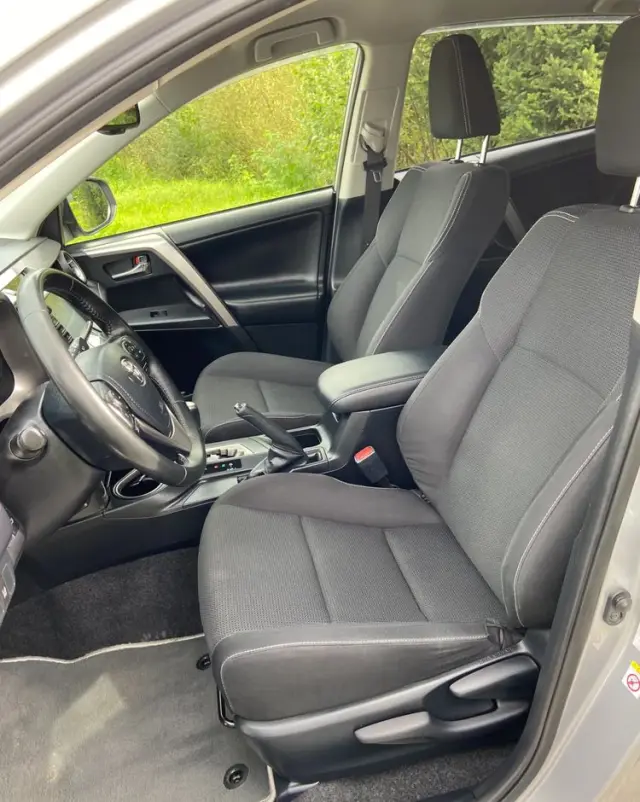 TOYOTA RAV4 2.5 4x2 Hybrid Edition