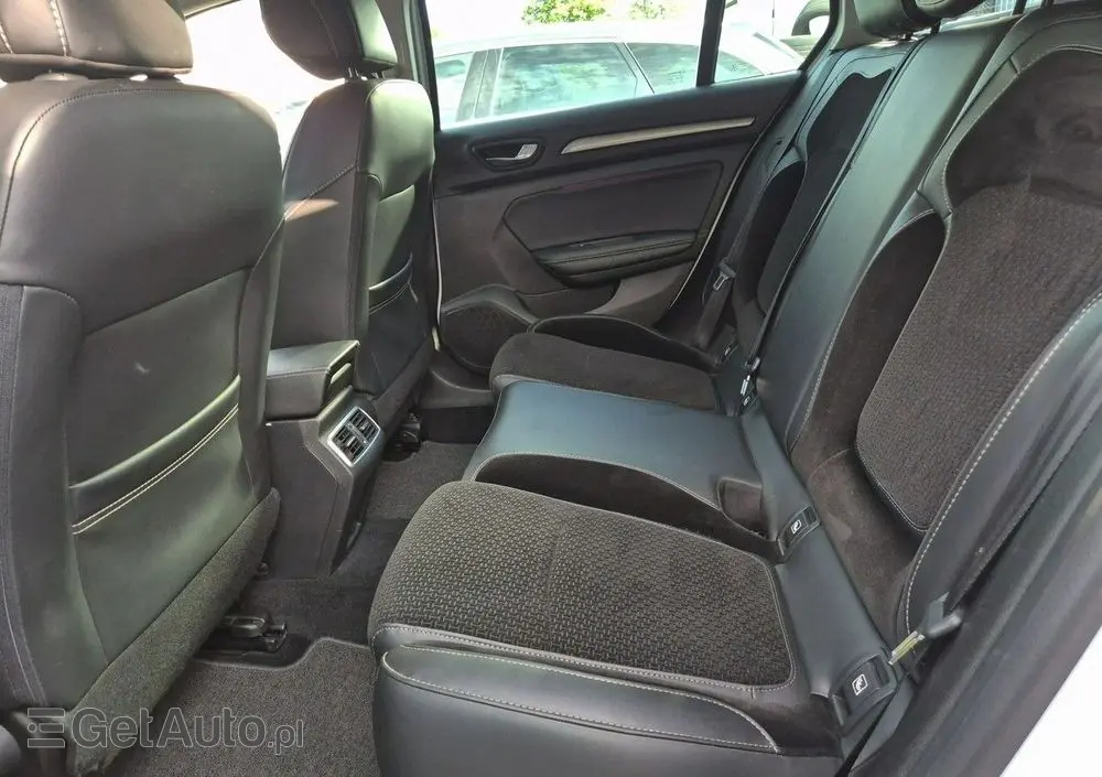 RENAULT Megane ENERGY TCe 130 INTENS