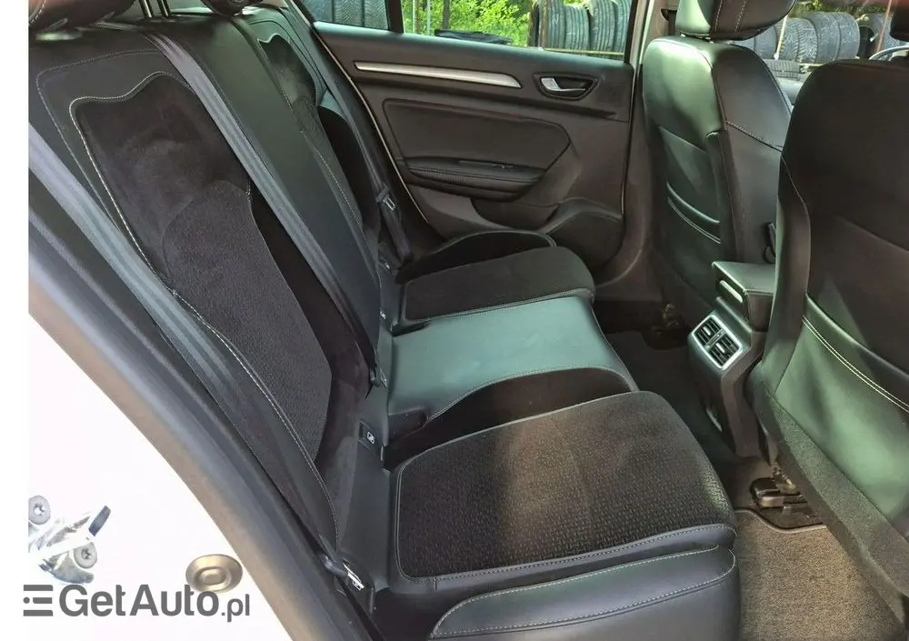 RENAULT Megane ENERGY TCe 130 INTENS