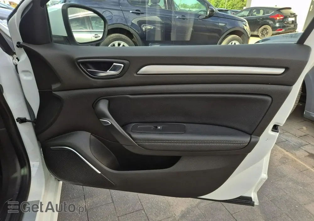 RENAULT Megane ENERGY TCe 130 INTENS