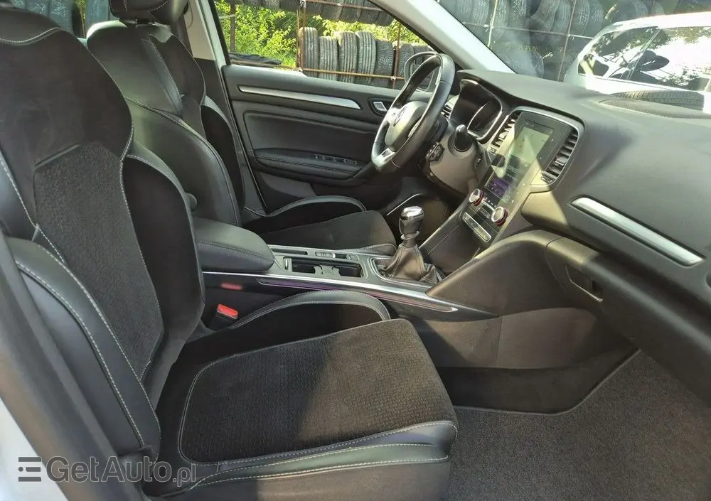 RENAULT Megane ENERGY TCe 130 INTENS