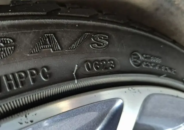 RENAULT Megane ENERGY TCe 130 INTENS