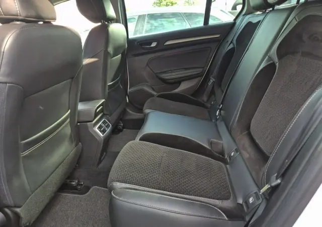 RENAULT Megane ENERGY TCe 130 INTENS