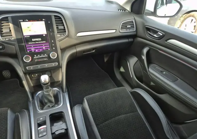 RENAULT Megane ENERGY TCe 130 INTENS