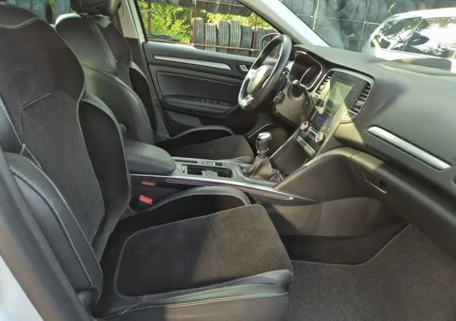 RENAULT Megane ENERGY TCe 130 INTENS