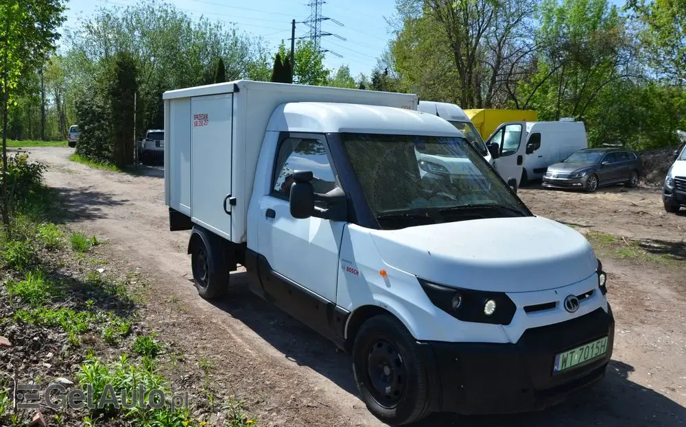 INNY STREETSCOOTER Work Box 