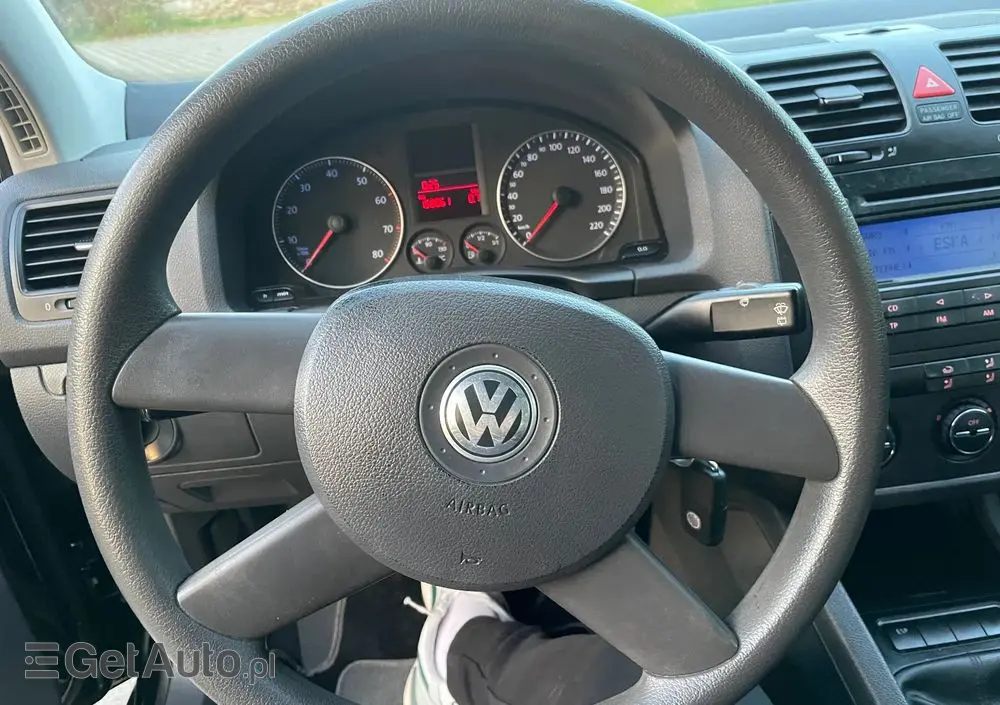 VOLKSWAGEN Golf V 1.4 Entry