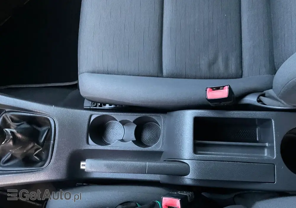 VOLKSWAGEN Golf V 1.4 Entry