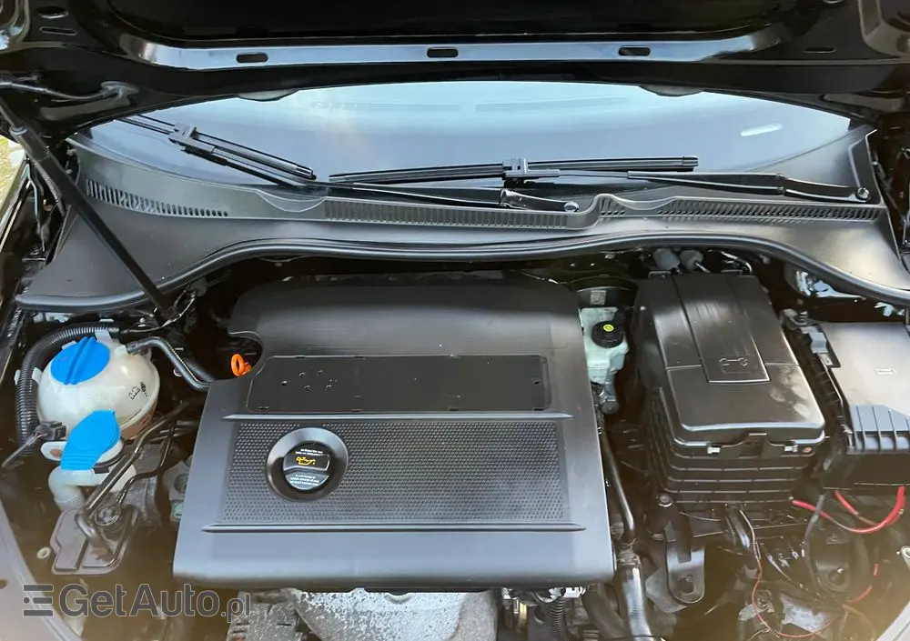 VOLKSWAGEN Golf V 1.4 Entry