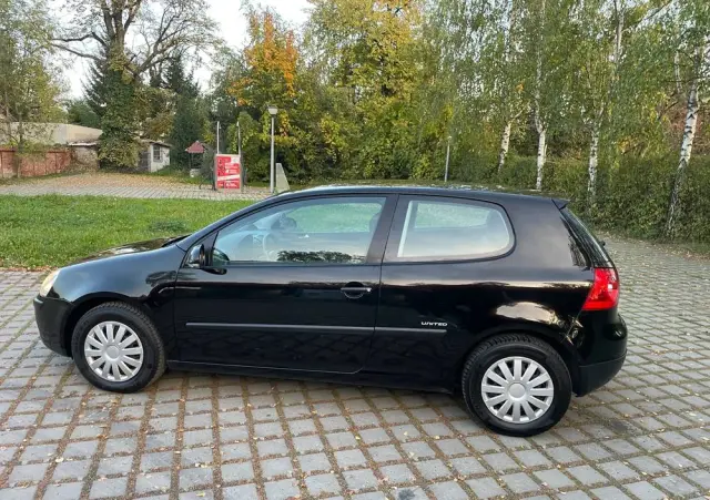 VOLKSWAGEN Golf V 1.4 Entry