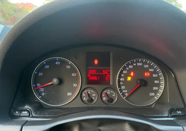 VOLKSWAGEN Golf V 1.4 Entry