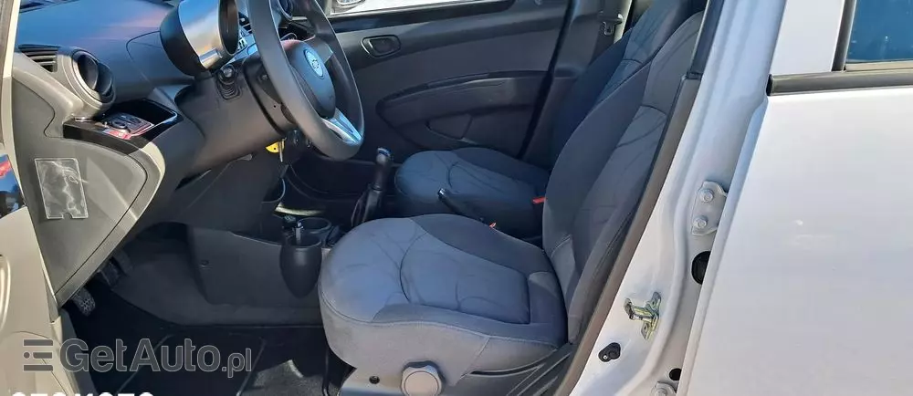 CHEVROLET Spark 1.0 LS+ Design