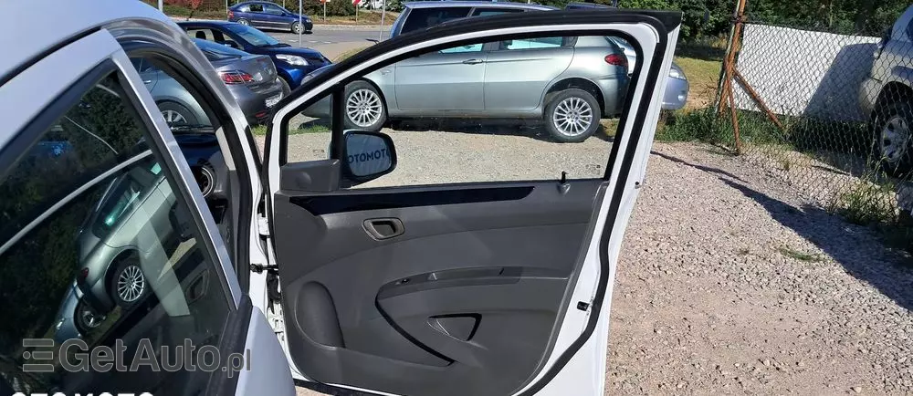 CHEVROLET Spark 1.0 LS+ Design