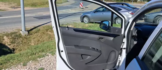 CHEVROLET Spark 1.0 LS+ Design