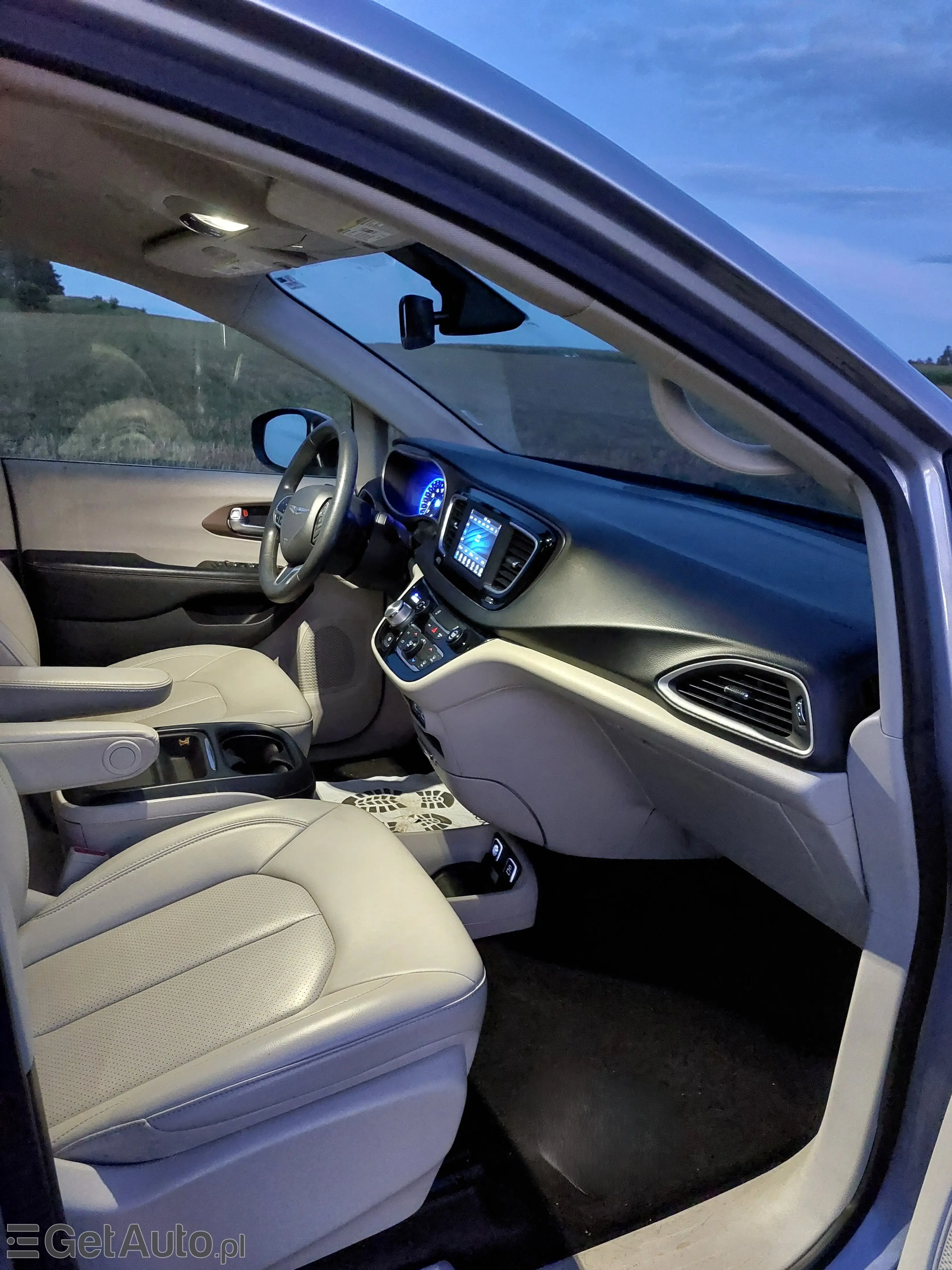 CHRYSLER VOYAGER PACIFICA 