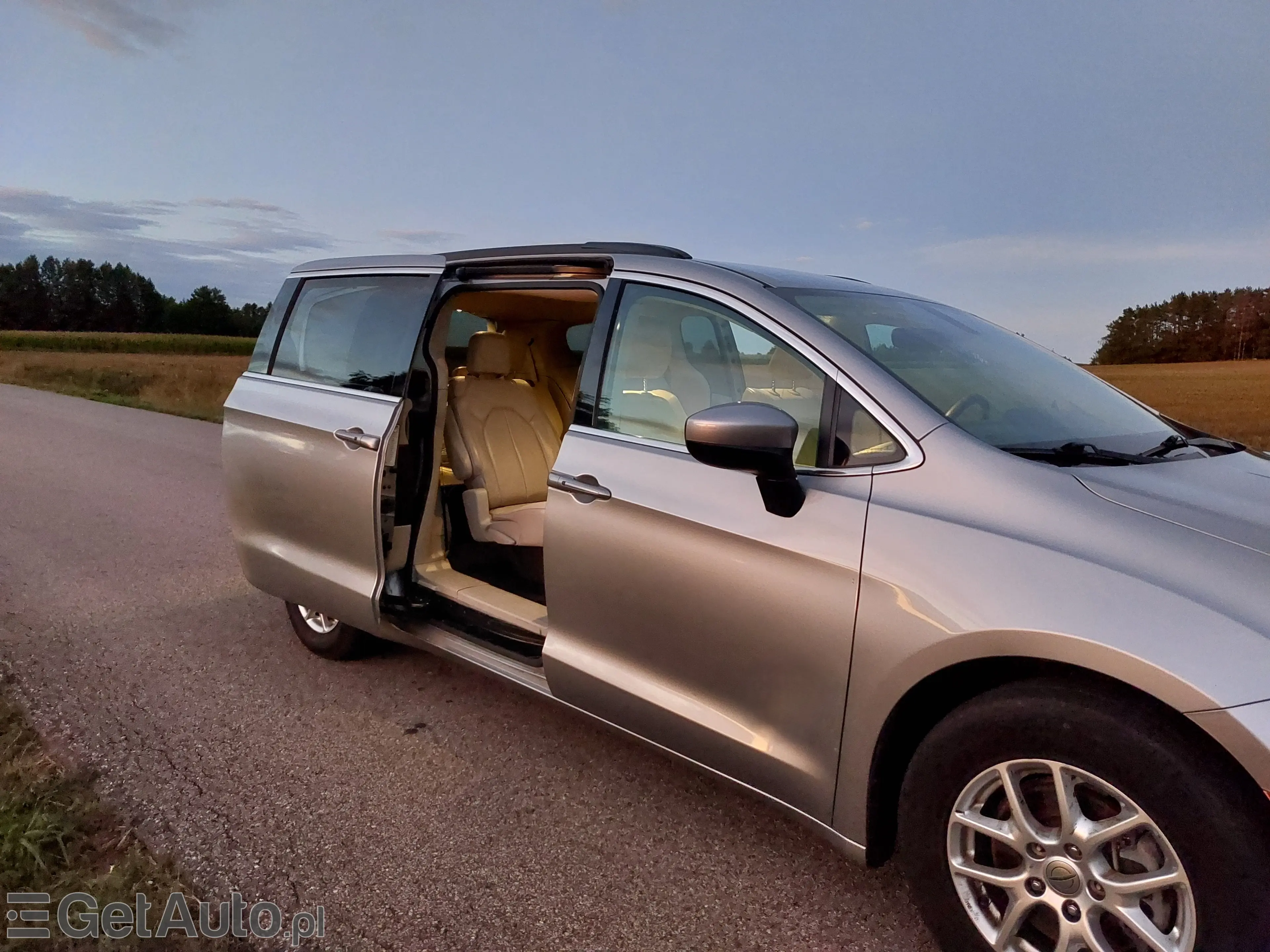 CHRYSLER VOYAGER PACIFICA 