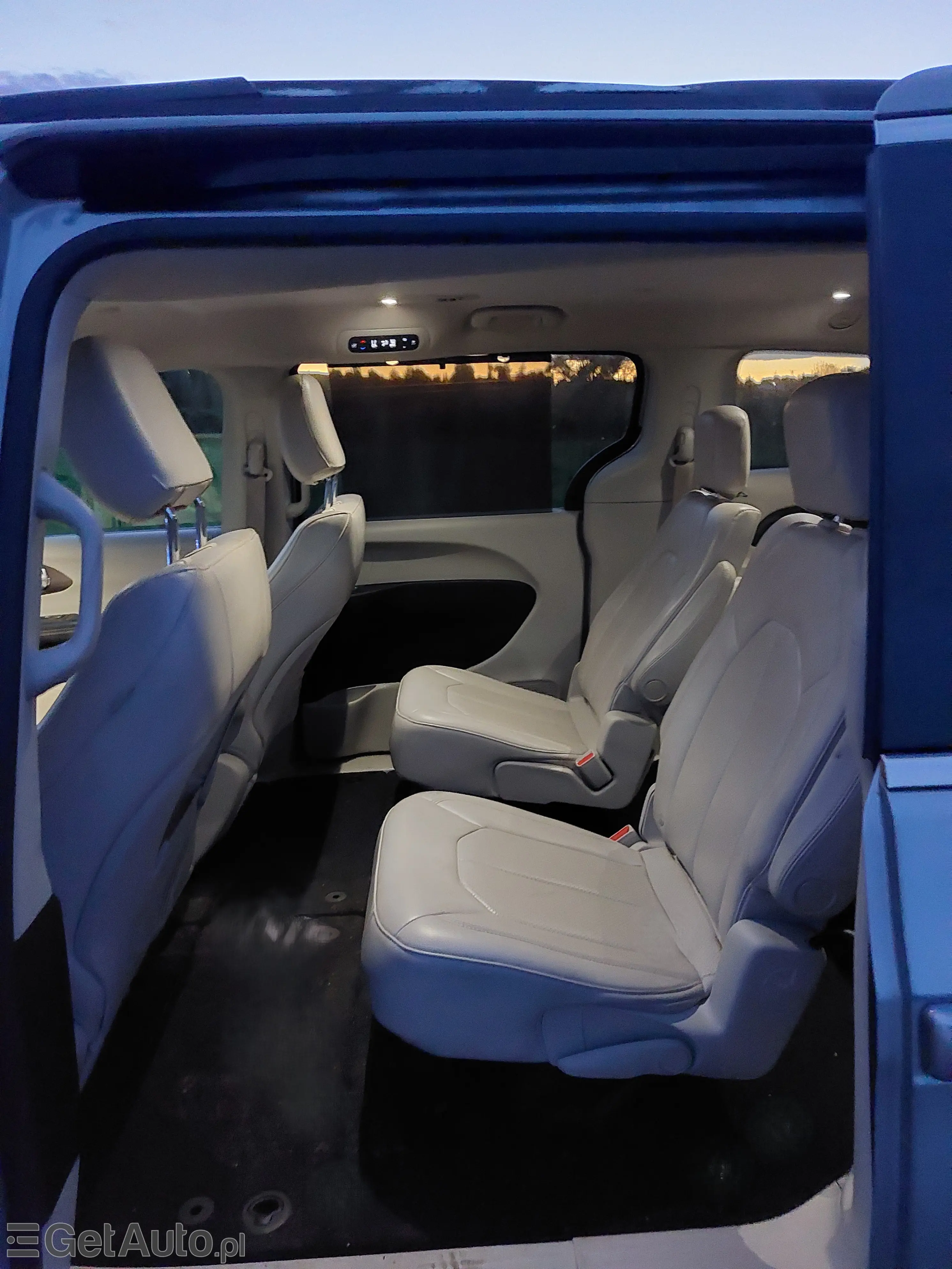 CHRYSLER VOYAGER PACIFICA 