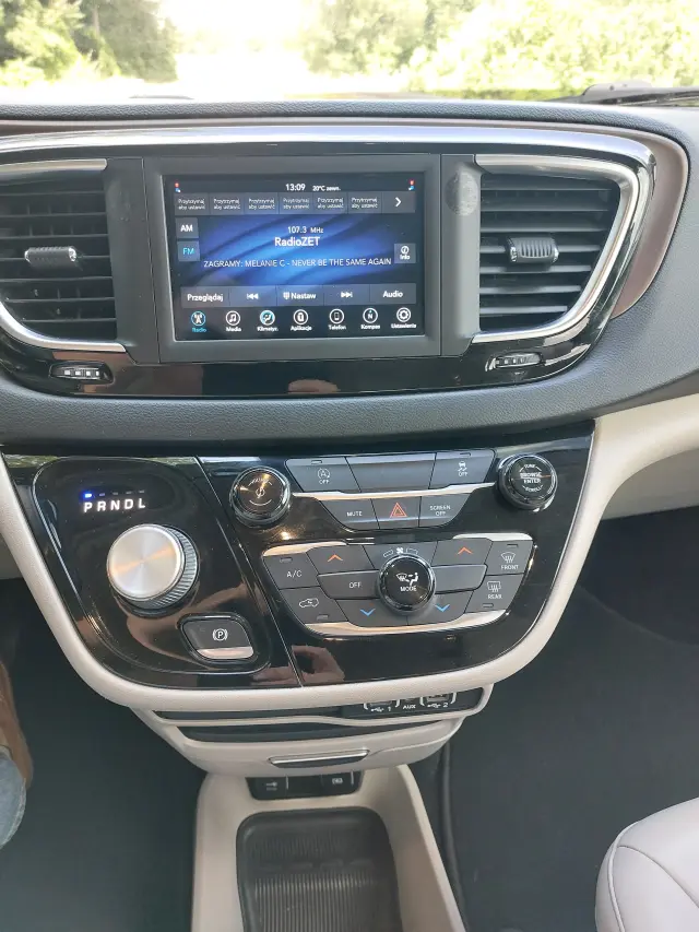 CHRYSLER VOYAGER PACIFICA 