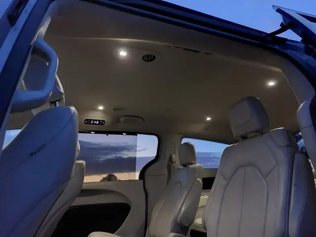 CHRYSLER VOYAGER PACIFICA 