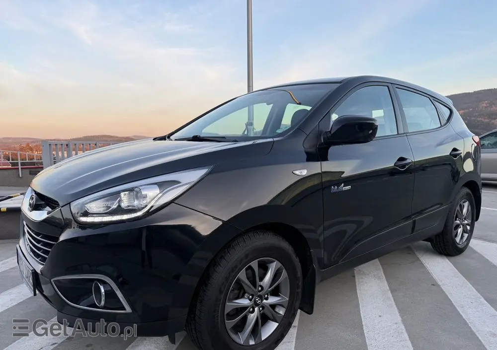 HYUNDAI Ix35 1.6 2WD blue Trend