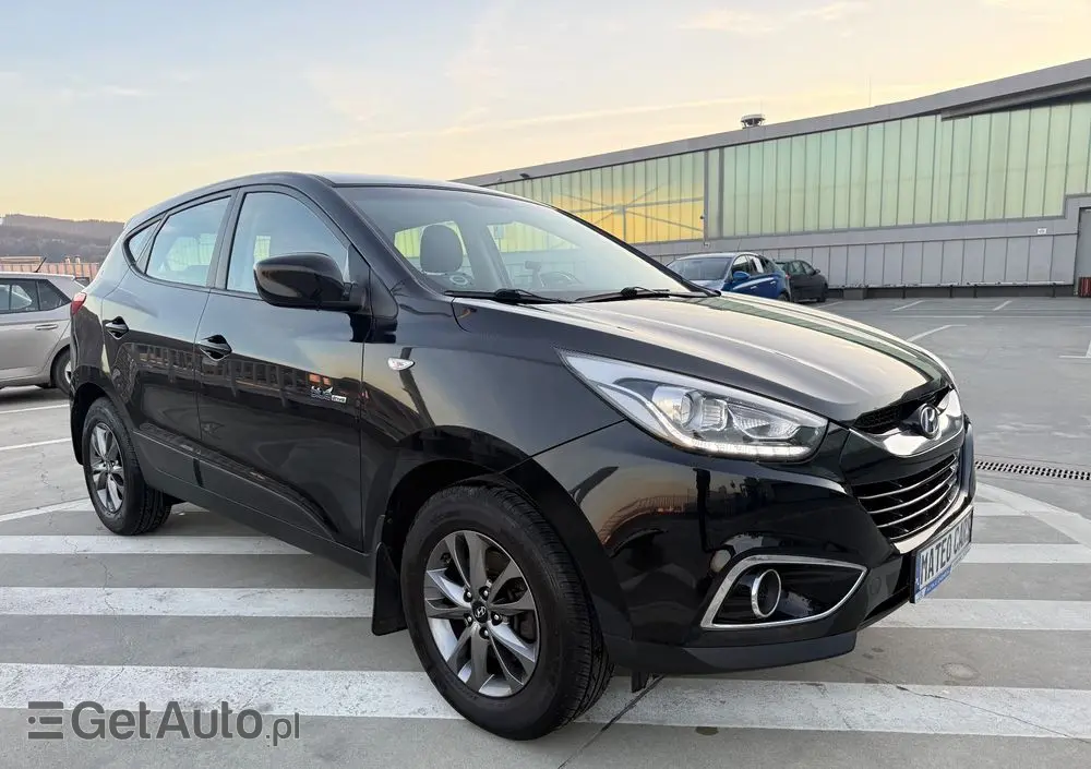 HYUNDAI Ix35 1.6 2WD blue Trend