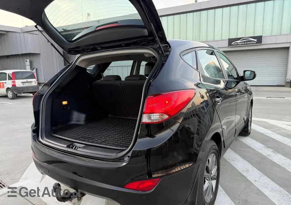 HYUNDAI Ix35 1.6 2WD blue Trend