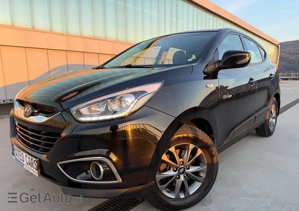 HYUNDAI Ix35 1.6 2WD blue Trend