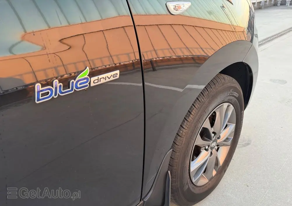 HYUNDAI Ix35 1.6 2WD blue Trend