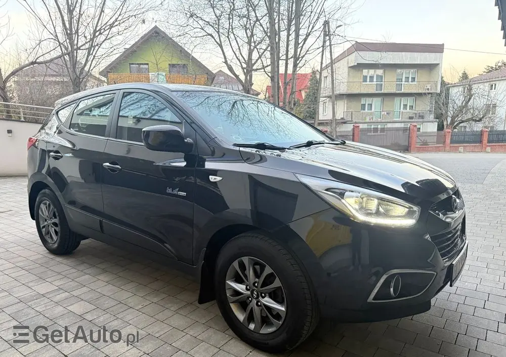 HYUNDAI Ix35 1.6 2WD blue Trend