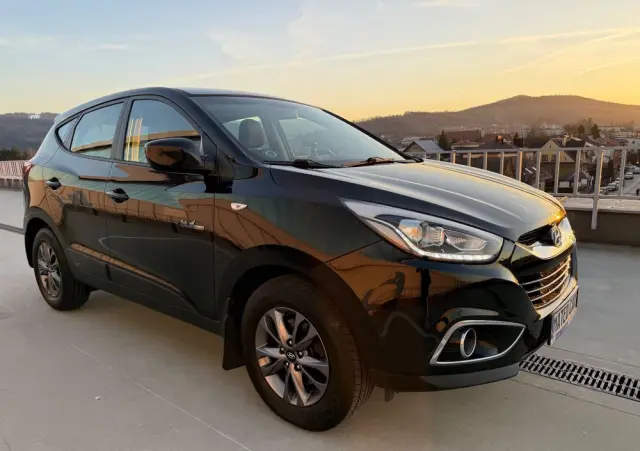HYUNDAI Ix35 1.6 2WD blue Trend