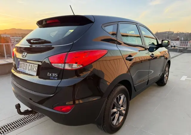 HYUNDAI Ix35 1.6 2WD blue Trend