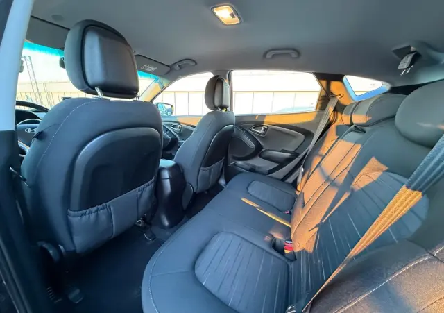 HYUNDAI Ix35 1.6 2WD blue Trend