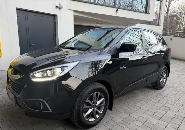 HYUNDAI Ix35 1.6 2WD blue Trend